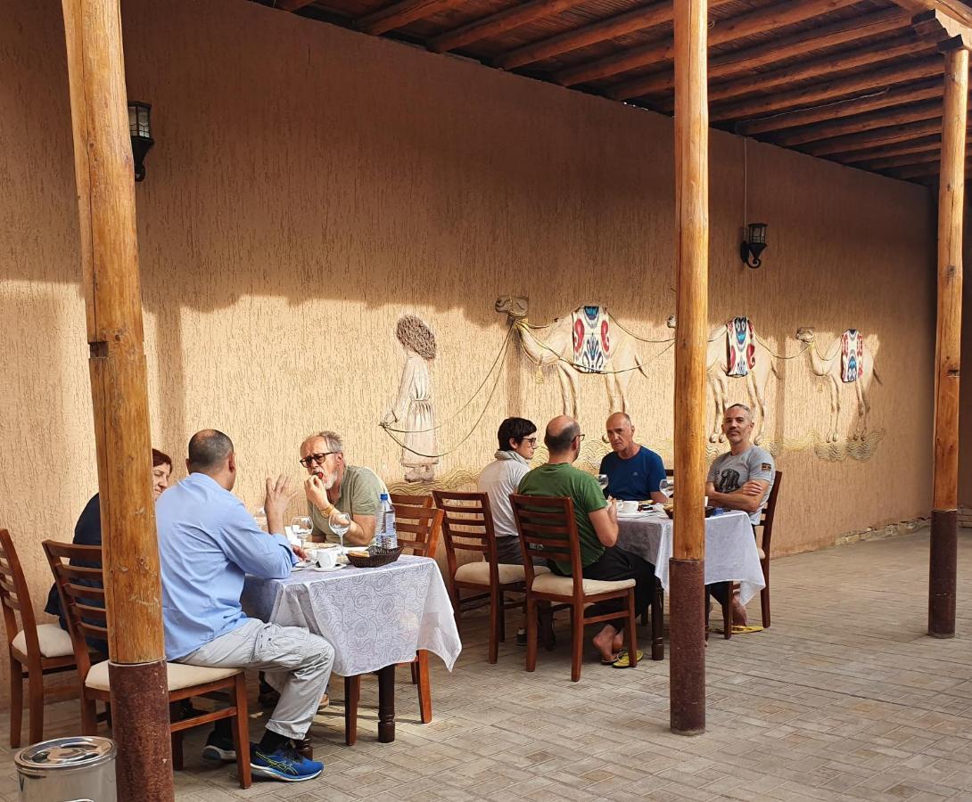 Caravan Hotel Khiva Exterior photo